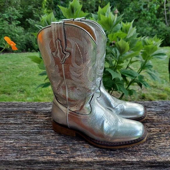 Shyanne Silver Metallic Western Cowboy Cowgirl Boots Girls - Picture 2 of 13